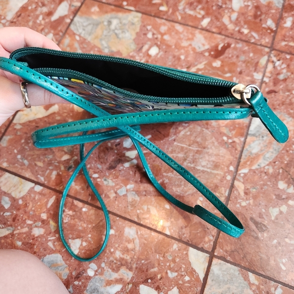 Peacock Leather Crossbody Bag - Picture 6 of 8